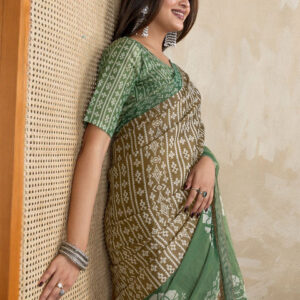 Mameraa Ethnic Motifs Printed Saree with Blouse Piece - Image 2