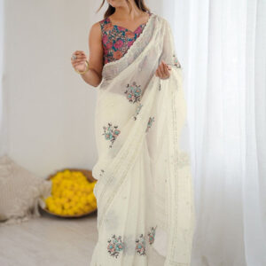 Mameraa Floral Embroidered Saree with Blouse - Image 1