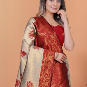 Mameraa Floral Printed Zari Saree - Image 5