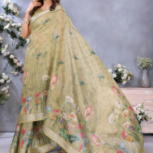 Mameraa Floral Printed Zari Saree - Image 4