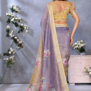 Mameraa Floral Printed Zari Saree - Image 4