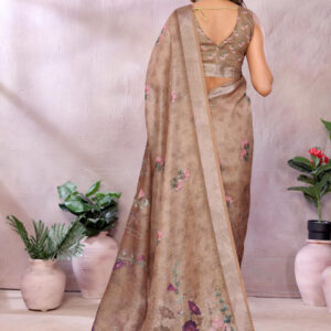 Mameraa Floral Printed Zari Saree - Image 4