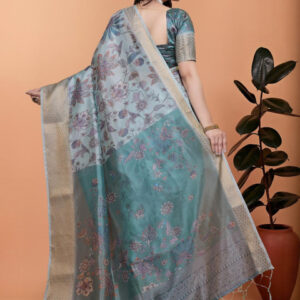 Mameraa Floral Printed Zari Saree With Blouse Piece - Image 4
