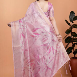 Mameraa Floral Saree - Image 4