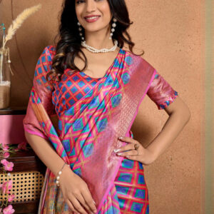 Mameraa Geometric Printed Saree - Image 2