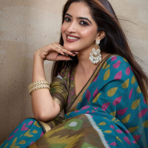 Mameraa Geometric Printed Saree - Image 2