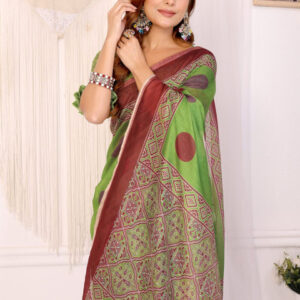 Mameraa Polka Dots Printed Woven Design Saree - Image 2