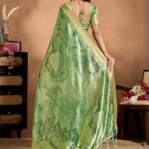 Mameraa Women Abstract Printed Zari Saree - Image 4