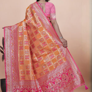 Mameraa Women Ethnic Motifs Woven Design Saree - Image 5