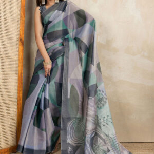 Mameraa Women Floral Art Silk Saree - Image 6