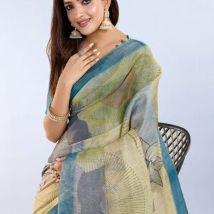 Mameraa Women Floral Printed Saree - Image 2