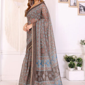 Mameraa Women Floral Printed Saree - Image 2