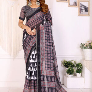 Mameraa Women Floral Printed Saree - Image 1