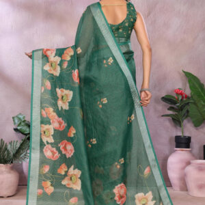Mameraa Women Floral Printed Saree - Image 4