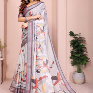 Mameraa Women Floral Printed Saree - Image 2