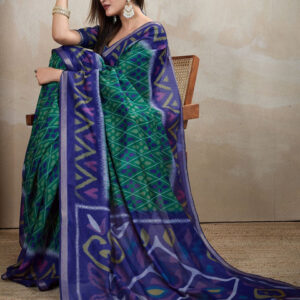 Mameraa Women Floral Printed Zari Saree - Image 5