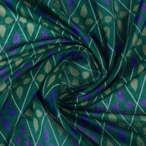 Mameraa Women Floral Printed Zari Saree - Image 6