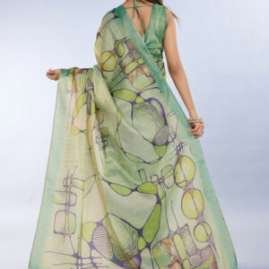 Mameraa Women Floral Saree - Image 3