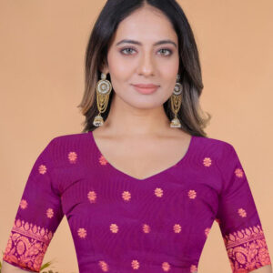 Mameraa Women Floral Woven Design Zari Saree - Image 6