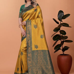 Mameraa Women Floral Woven Design Zari Saree - Image 2