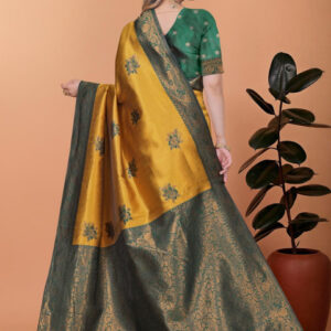 Mameraa Women Floral Woven Design Zari Saree - Image 3