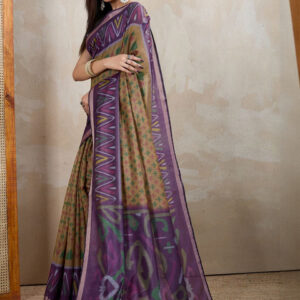Mameraa Women Printed Floral Saree - Image 3