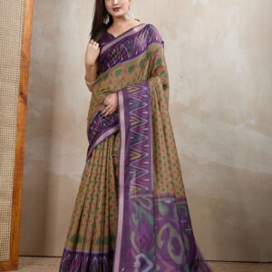 Mameraa Women Printed Floral Saree - Image 1