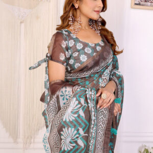 MameraaEthnic Motifs Printed Zari Saree - Image 5