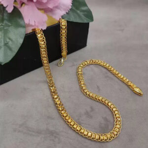Mameraa Men Gold-Plated Bold Link Chain - Image 1