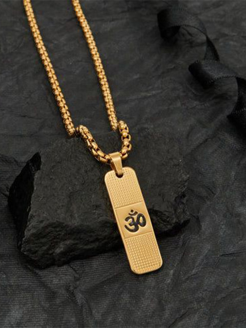the-roadster-lifestyle-co-men-gold-plated-om-pendant-with-box-chain-1.jpg