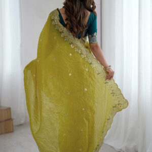 Mameraa Embellished Sequinned Saree - Image 3
