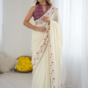 Mameraa Floral Embellished Saree With Blouse Piece - Image 6