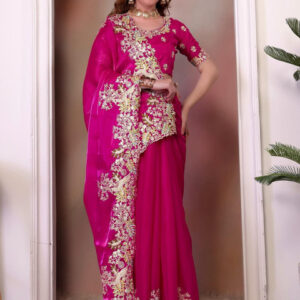 Mameraa Floral Embroidered Saree - Image 3