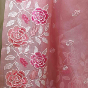 Mameraa Floral Embroidered Saree With Unstitched Blouse Piece - Image 6