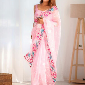 Mameraa Floral Embroidered Saree With Unstitched Blouse Piece - Image 3