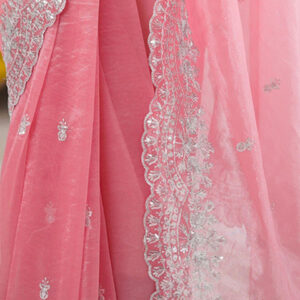 Mameraa Floral Embroidered Sequinned Saree With Unstitched Blouse Piece - Image 5