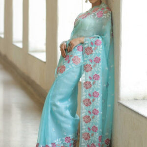 Mameraa Floral Printed Saree With Blouse Piece - Image 2