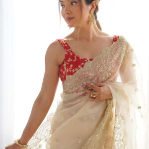 Mameraa Women Floral No Border Festive Saree - Image 4