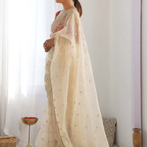 Mameraa Women Floral No Border Festive Saree - Image 2