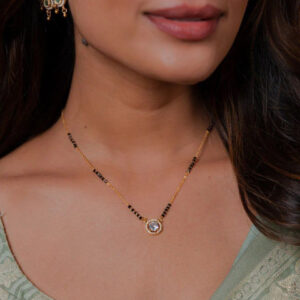 Mameraa Women Gold-Plated Black Artificial Stones and Beads Mangalsutra - Image 3