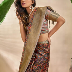 Mameraa Women printed Floral Saree - Image 5
